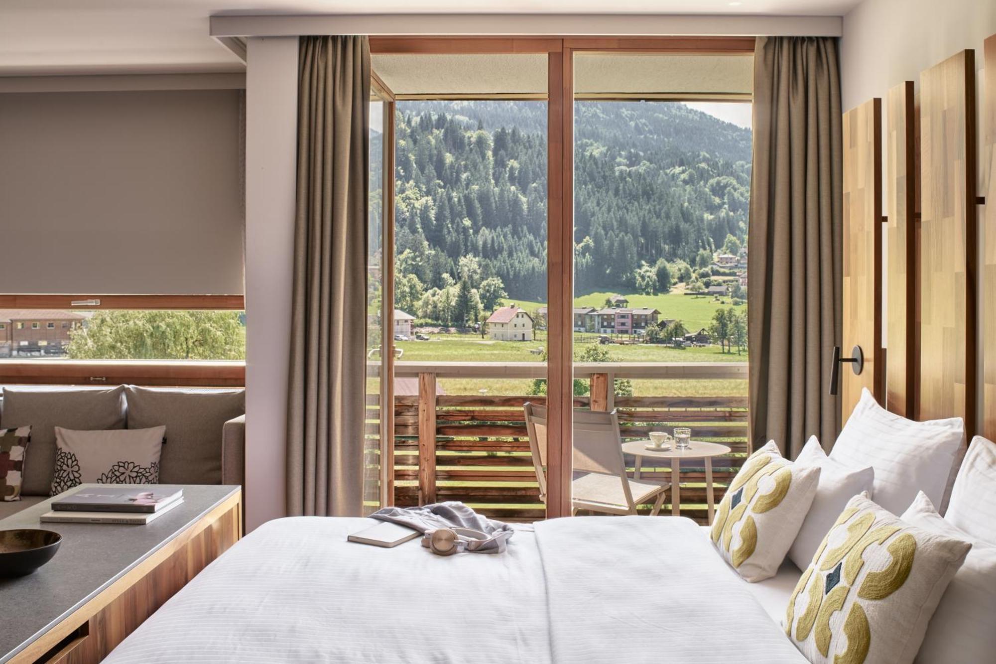 Falkensteiner Hotel & Spa Carinzia Superior Tröpolach Exteriör bild